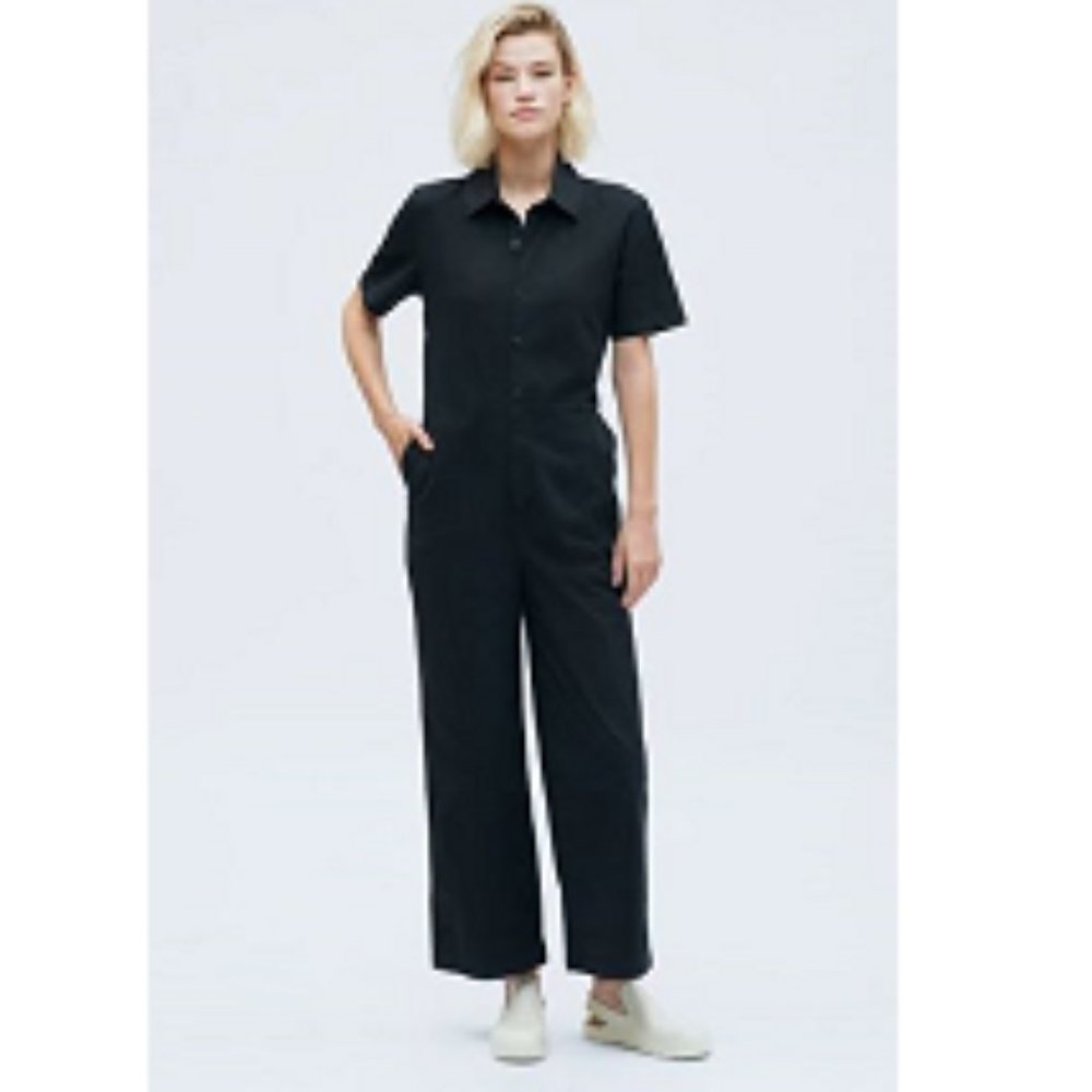 NWT Kotn  Shortsleeve Jumpsuit in Black, Size 6
